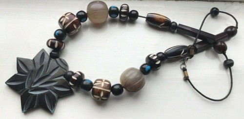 Collier tribal africain épais