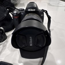 Nikon D40 6.1MP Digital SLR