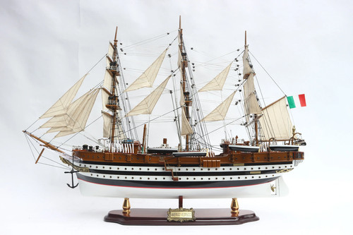 Maquette voilier amerigo - de,