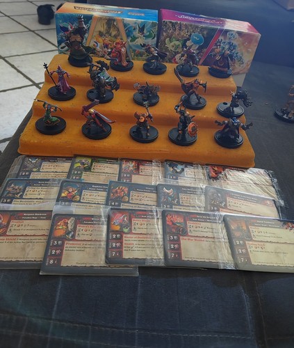 Mini figurines world of - 15,