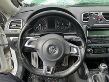 Volant VW Scirocco III 13