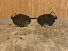 LUNETTES DE SOLEIL OVALES