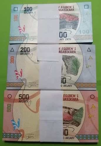 Madagascar billets 100 200 - madagascar,
