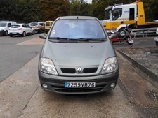 Compresseur clim RENAULT