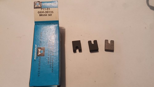 Nos jeu brosses - de,