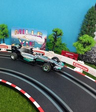 Voiture pour circuit Carrera