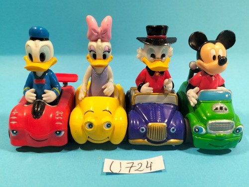 Lot u724 figurines disney - lot,