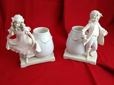 Céramique , Paire de Vases en Faïence Fine Anciens  , Enfants ,   XIXeme 