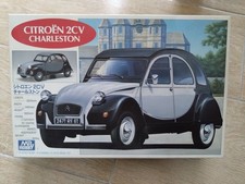 Maquette Mr Hobby Charleston 1/24 Citroën 2CV