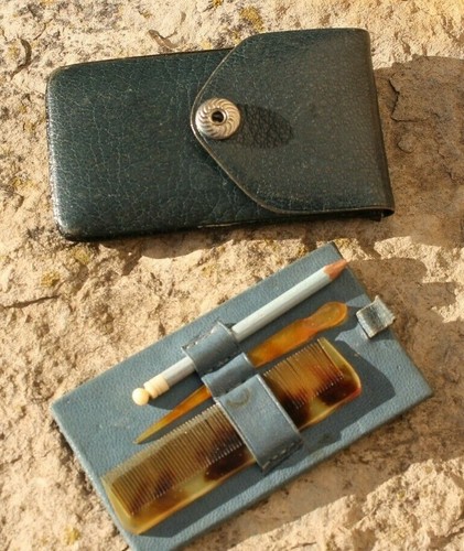Ancien nécessaire pour - ancien,