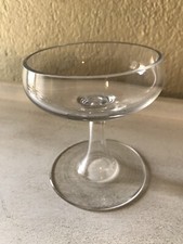 ANCIENNE COUPE A CHAMPAGNE PIED CHAMPENOIS