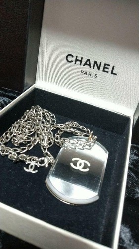 Collier pendentif chaîne