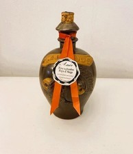 Ancienne bouteille en grès Calvados Anée