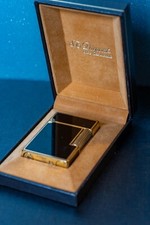 ST DUPONT Ancien BRIQUET en PLAQUÉ OR et LAQUE DE CHINE Noire