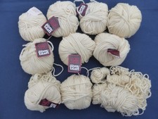 9 + 1  pelotes 50 g pure Laine