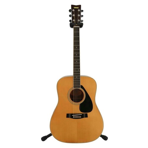 Guitare acoustique vintage