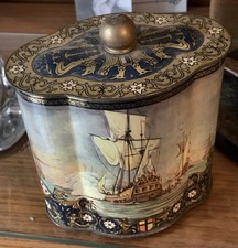 Ancienne boite en tôle