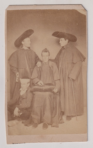 Cdv pau prêtres - cdv,