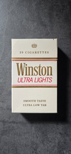 Paquet cigarette vide - paquet,