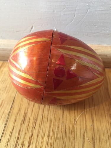 Vintage egg wooden hand - vintage,