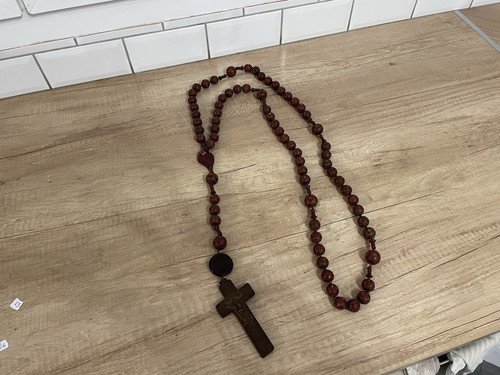Chapelet avec croix bois - en,