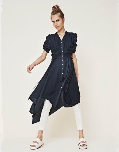 Superbe robe high use - robe,