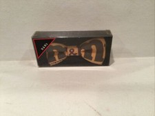 Art Neco M & M Peanut REAL Bow