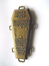 PETIT CERCUEIL PERE CENT / QUILLE / CABINET DE CURIOSITE / LITTLE COFFIN