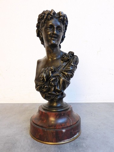 Buste bronze sur - sur, socle