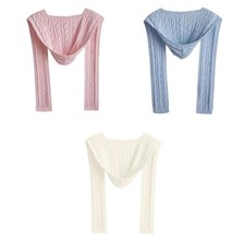 Écharpe à capuche tricotée