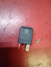 relais noir opel 4 broches