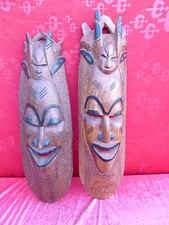 2 Belles Vieux Masques En Bois__Afrique__Sculptés, Tw.Bémalt __70-65cm__ !