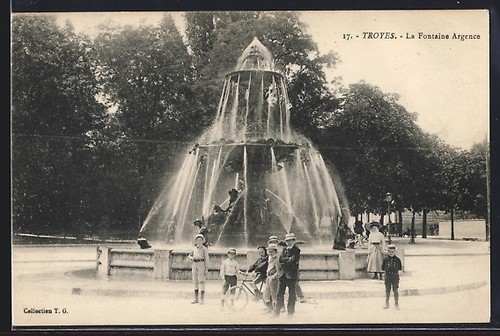 CPA Troyes, la Fontaine