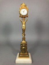 Fine et chic ancienne PENDULE