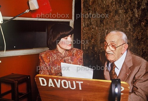 Mireille mathieu exclusive - mireille,