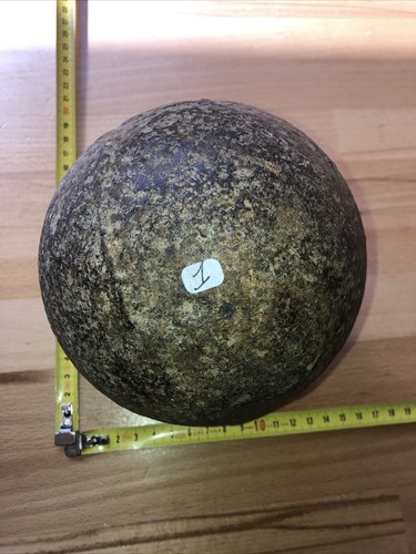 Boulet canon ancien - boulet,