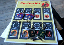 Berthet & Pin up-Présentoir, 33cm + 4 porte clé Pin up-Jamais utilisés-2004