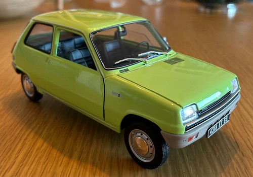 Renault 1972 vert - renault, r5