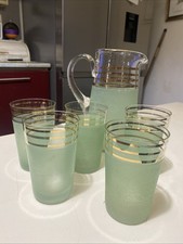 beau service  à Orangeade