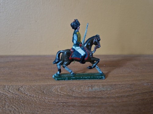 Quiralu cbg mignot figurine - quiralu, ou