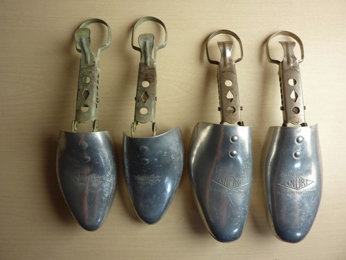 Paires embauchoirs - paires, d'embauchoirs