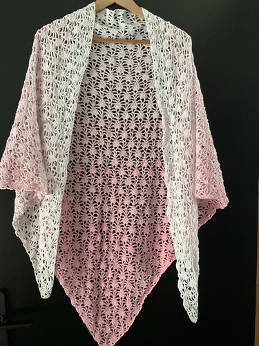 Châle femme triangulaire