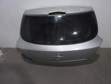 126138 hayon pour OPEL ASTRA GTC 1.9 CDTI 2004 4900936