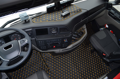 Camion tapis sol - camion, couverture