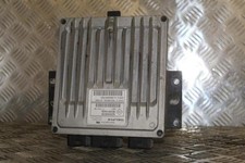 Calculateur moteur RENAULT