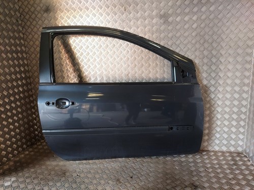 Porte avant droite - droite,