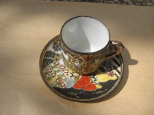 Tasse et soucoupe japonaises