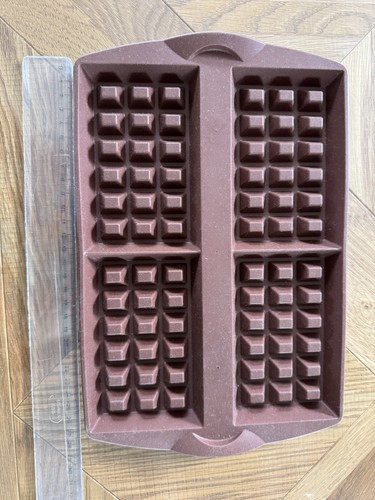 Moule gaufres tupperware - moule,