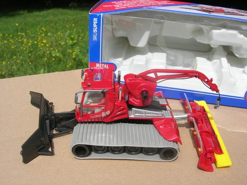 Kassbohrer pistenbully - ,