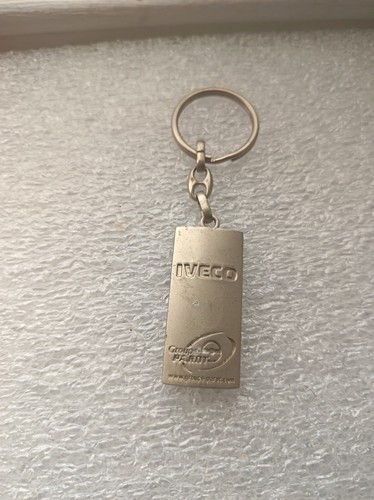 Porte clés automobile iveco - porte,